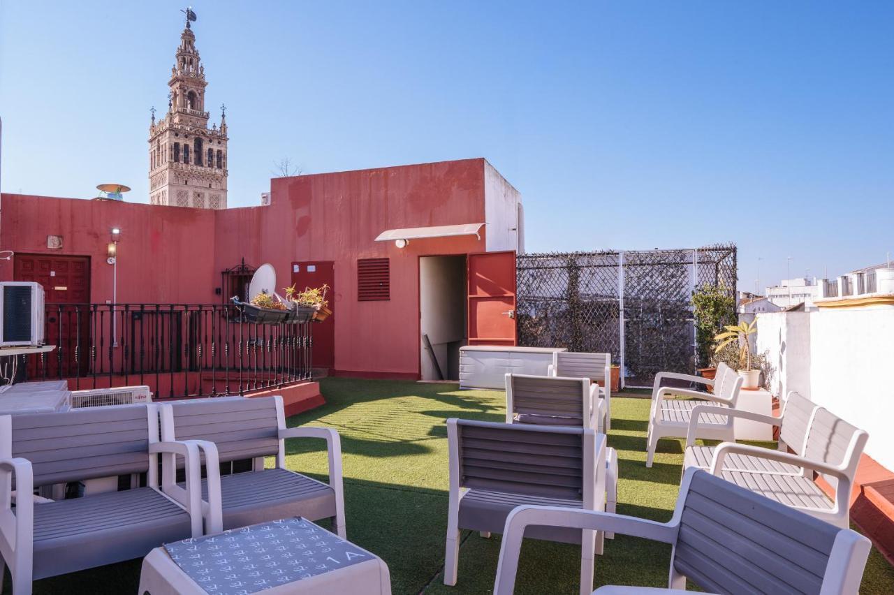 Atico Lujo Junto A La Catedral. Giralda Apartment Sevilla Bagian luar foto